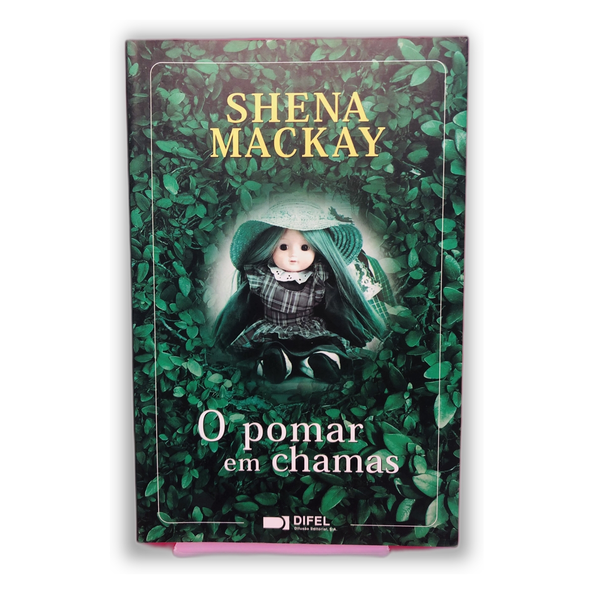 O pomar em chamas - Shena Mackay