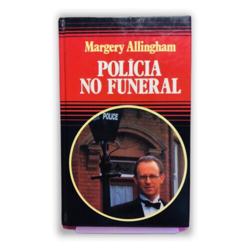 Polícia no Funeral - Margery Allingham