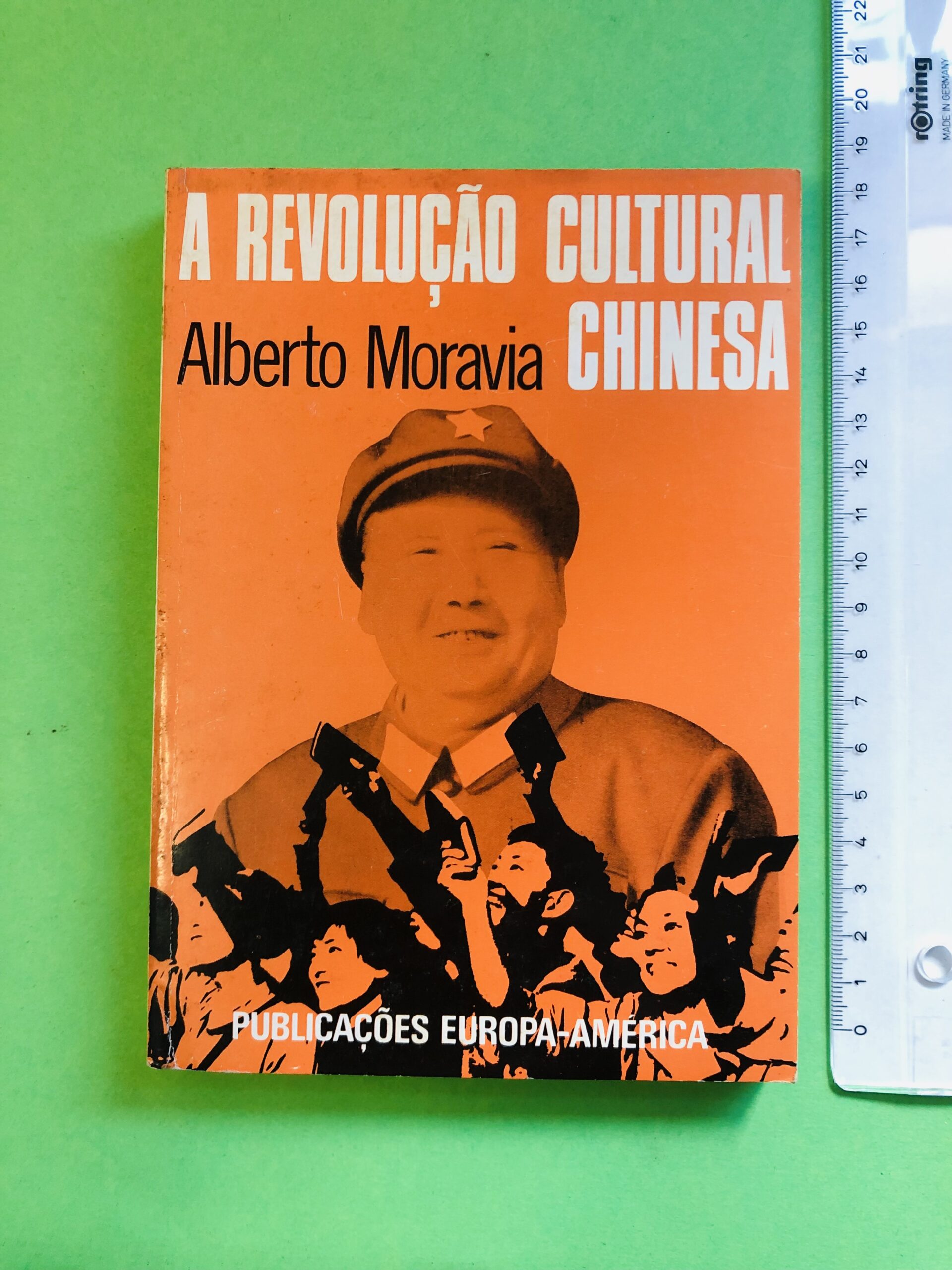 A Revolução Cultural Chinesa - Alberto Moravia