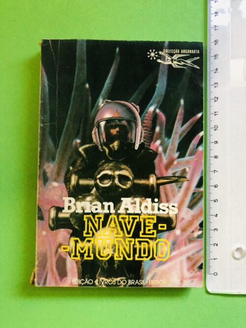 NAVE-MUNDO - Brian Aldiss