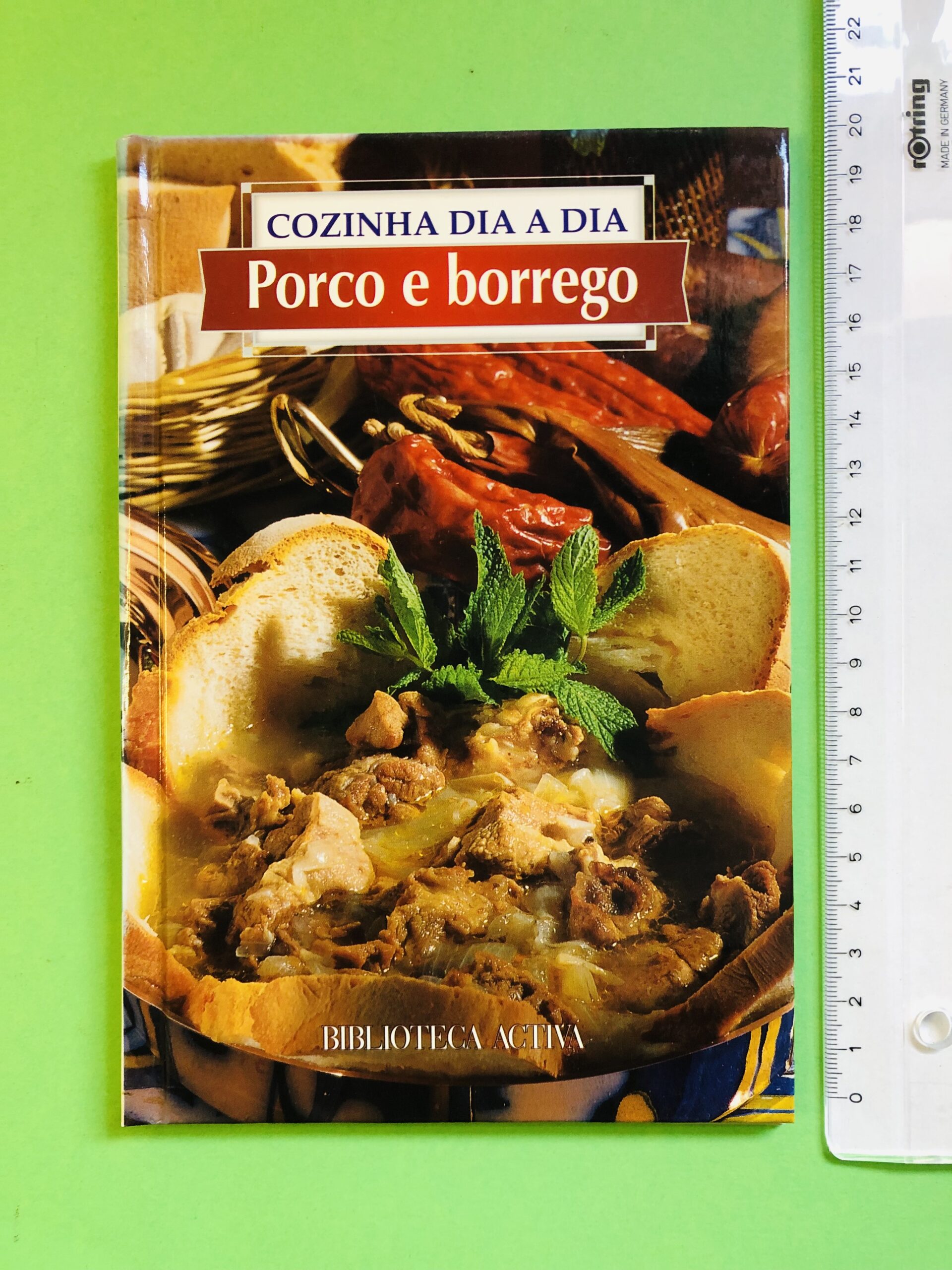 Porco e borrego - Biblioteca Activa