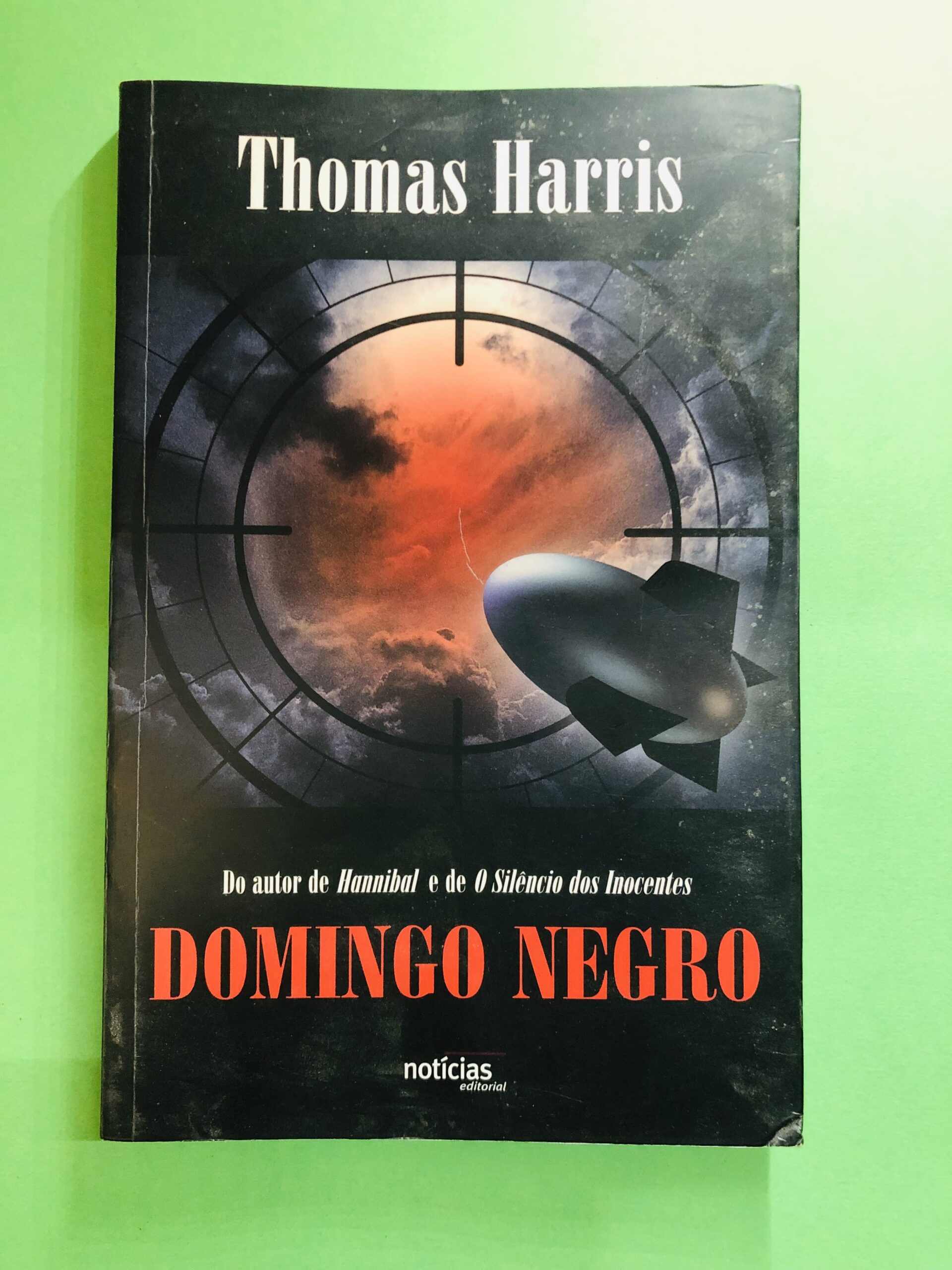 Domingo Negro - Thomas Harris