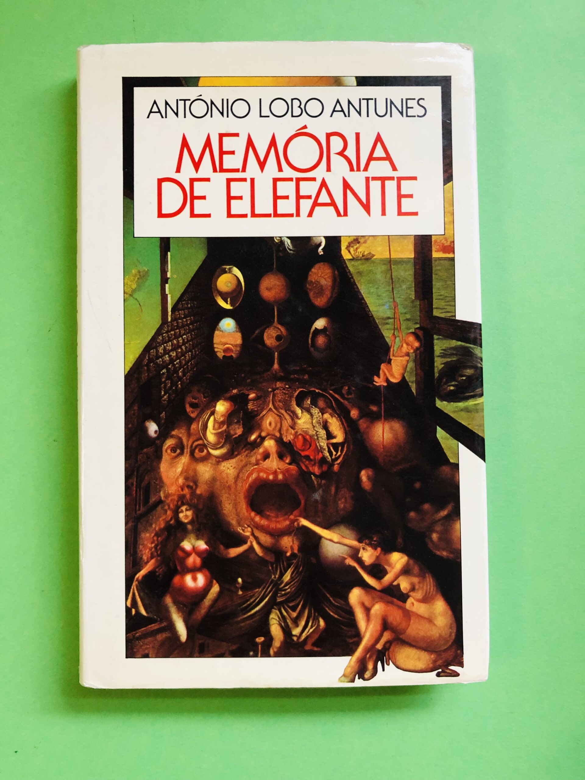 Memória de Elefante - António Lobo Antunes