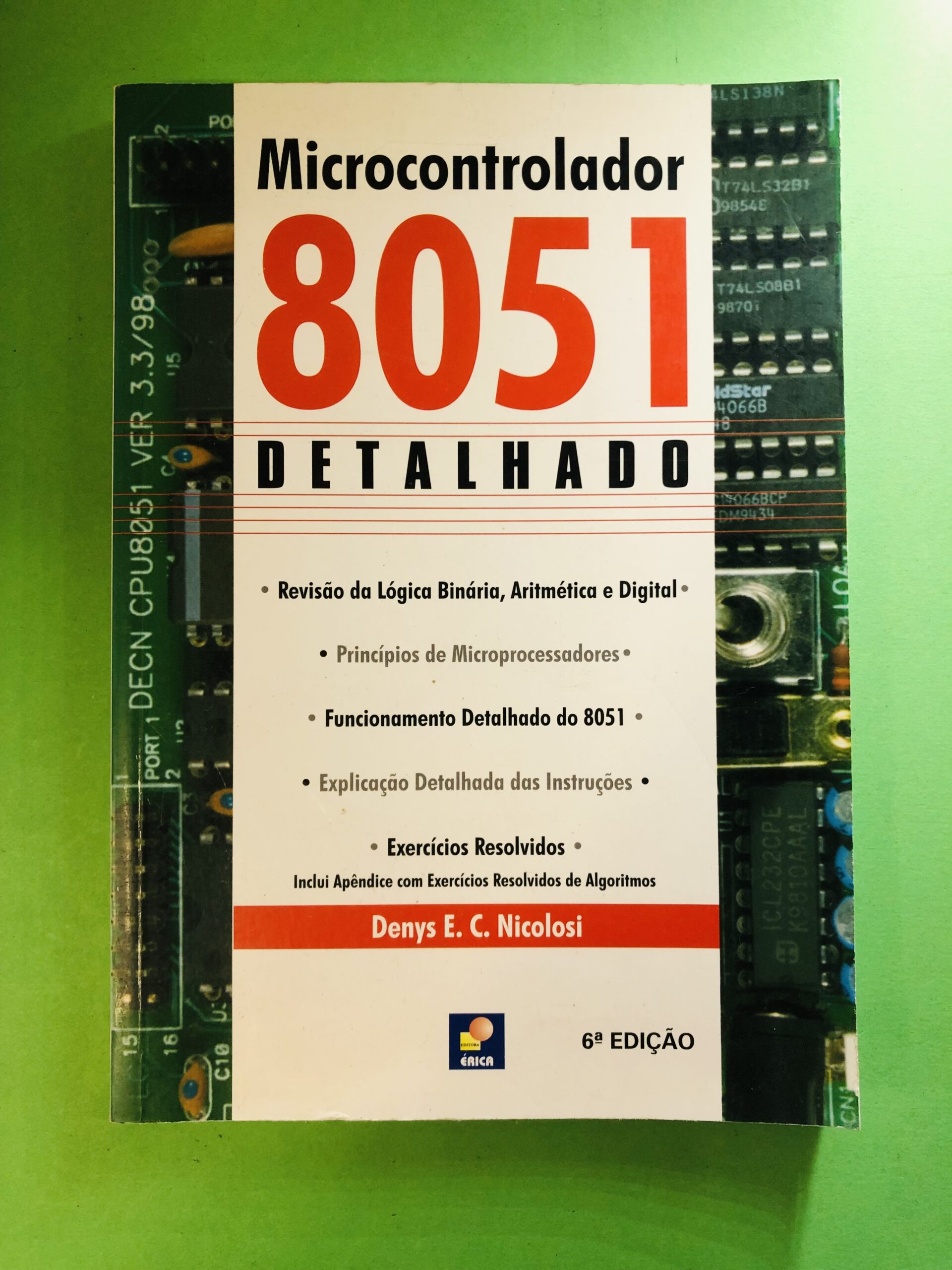 Microcontrolador 8051 Detalhado - Denys E. C. Nicolosi