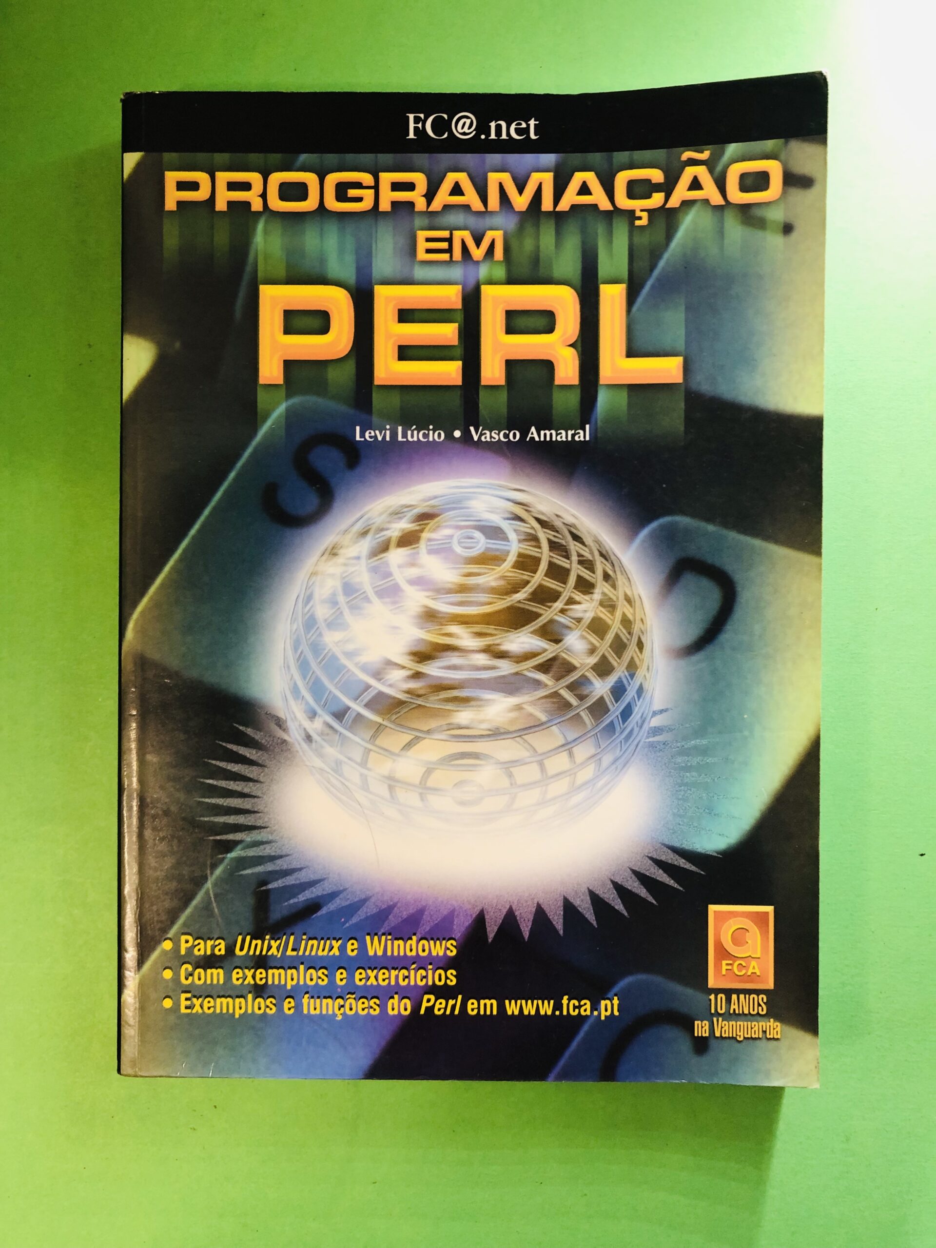 Programação em Perl - Levi Lúcio e Vasco Amaral