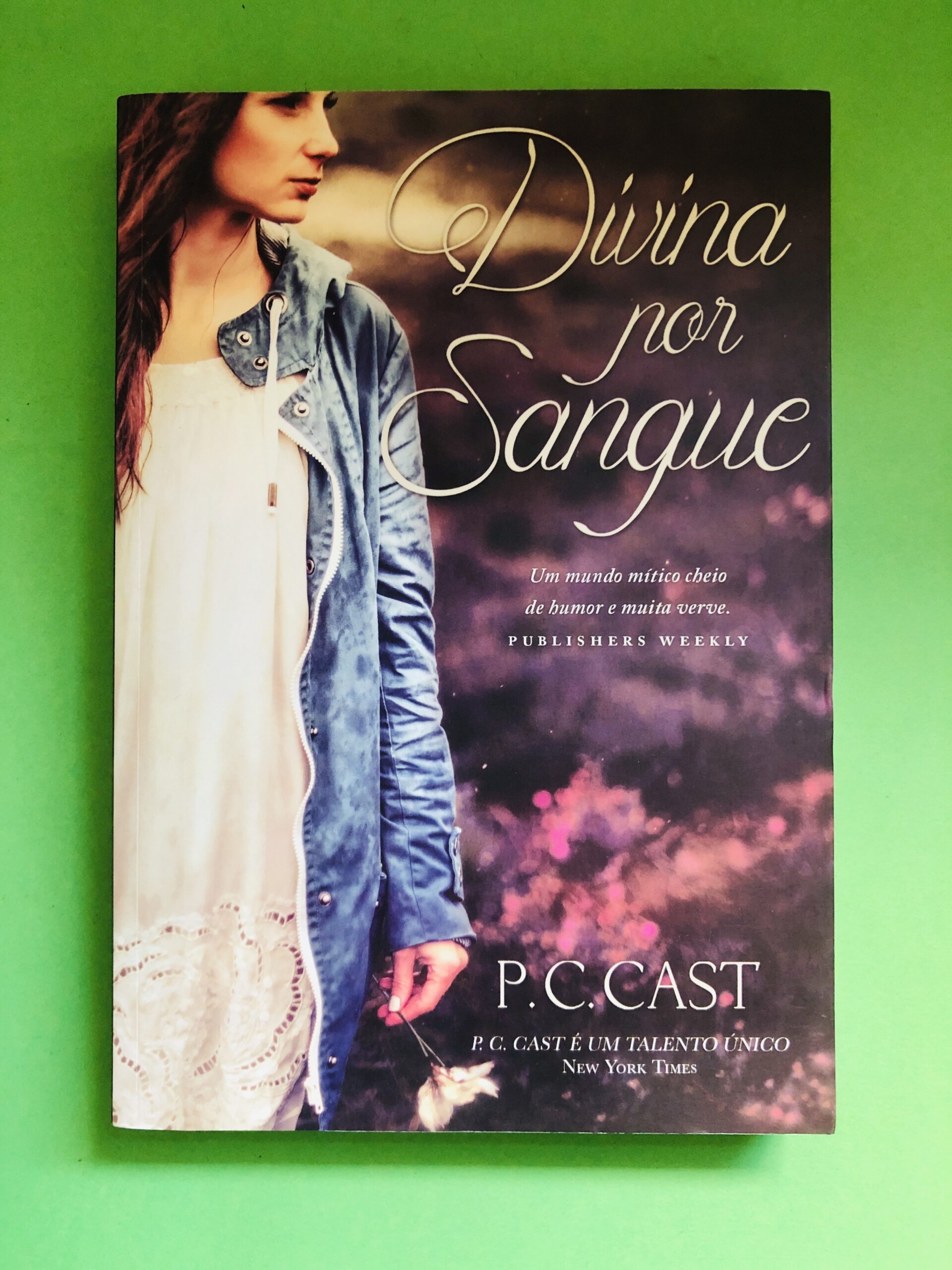 Divina por Sangue - P.C. Cast