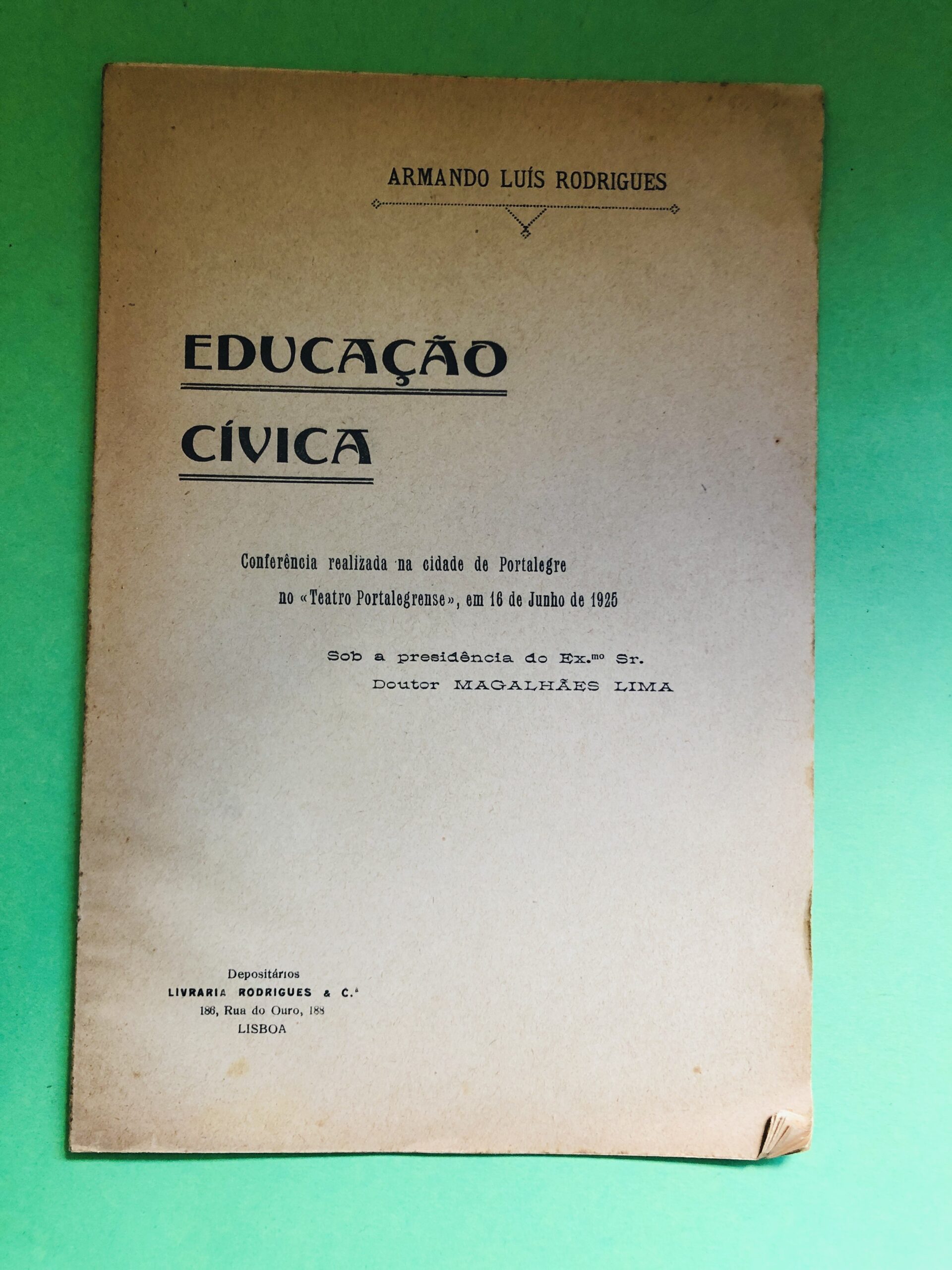 Educação Cívica - Armando Luís Rodrigues