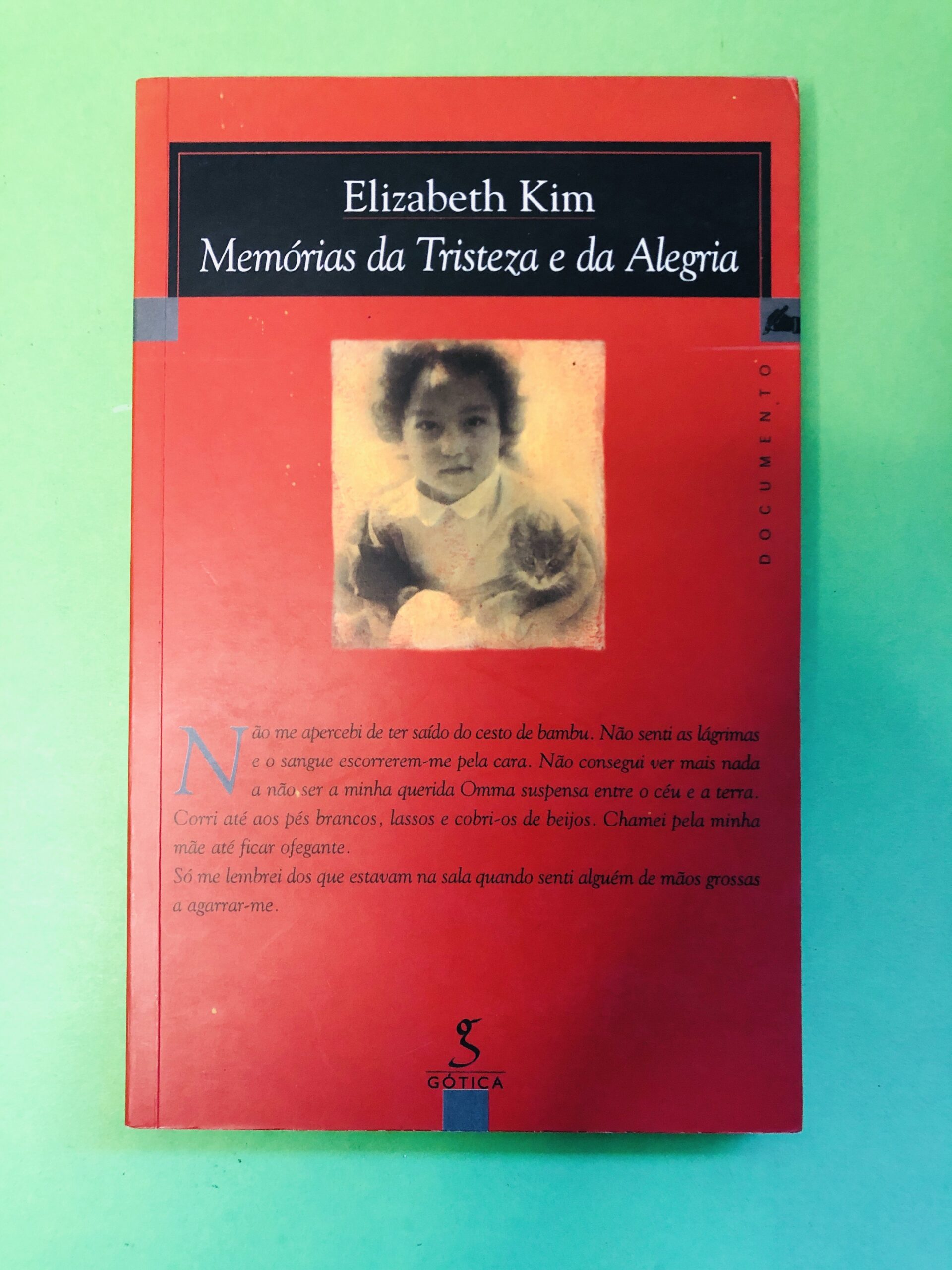 Memórias da Tristeza e da Alegria - Elizabeth Kim