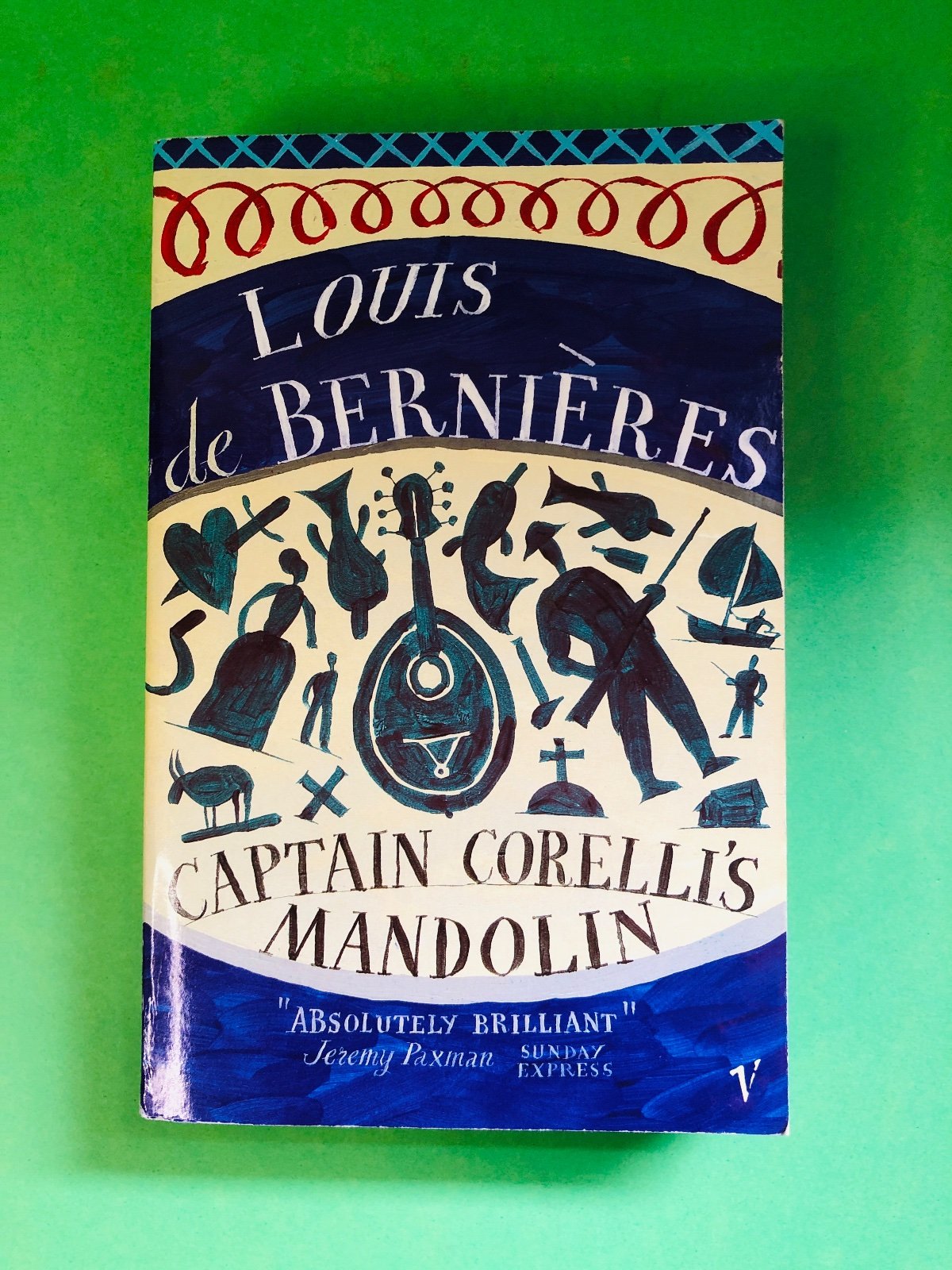 Captain Corelli's Mandolin - Louis de Bernières