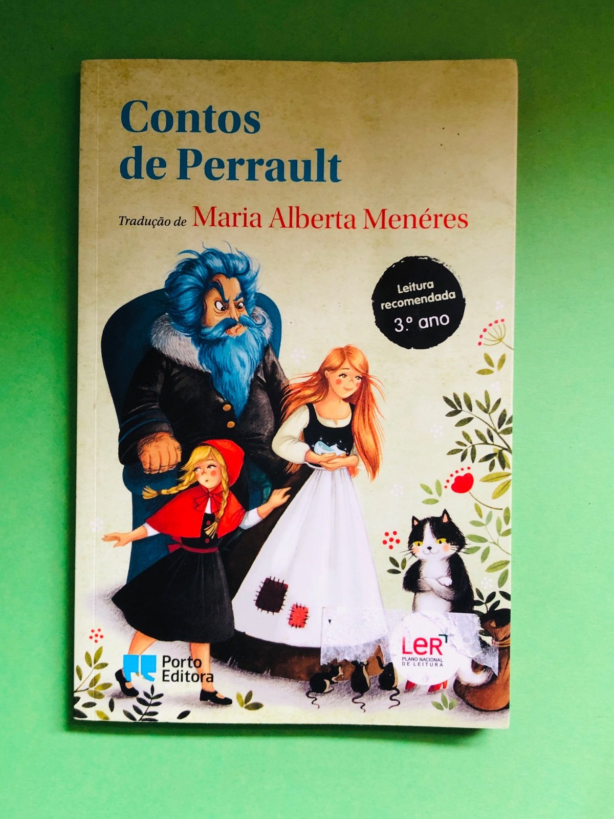 Contos de Perrault - Maria Alberta Menéres