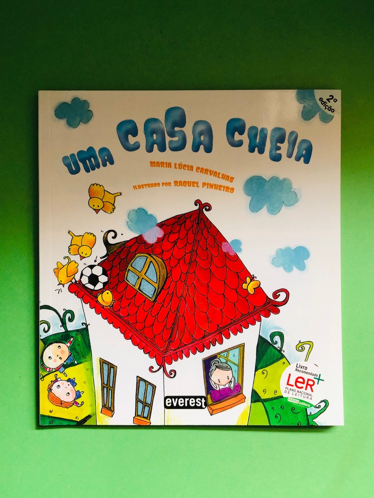 Uma Casa Cheia - Maria Luísa Cavaleiro