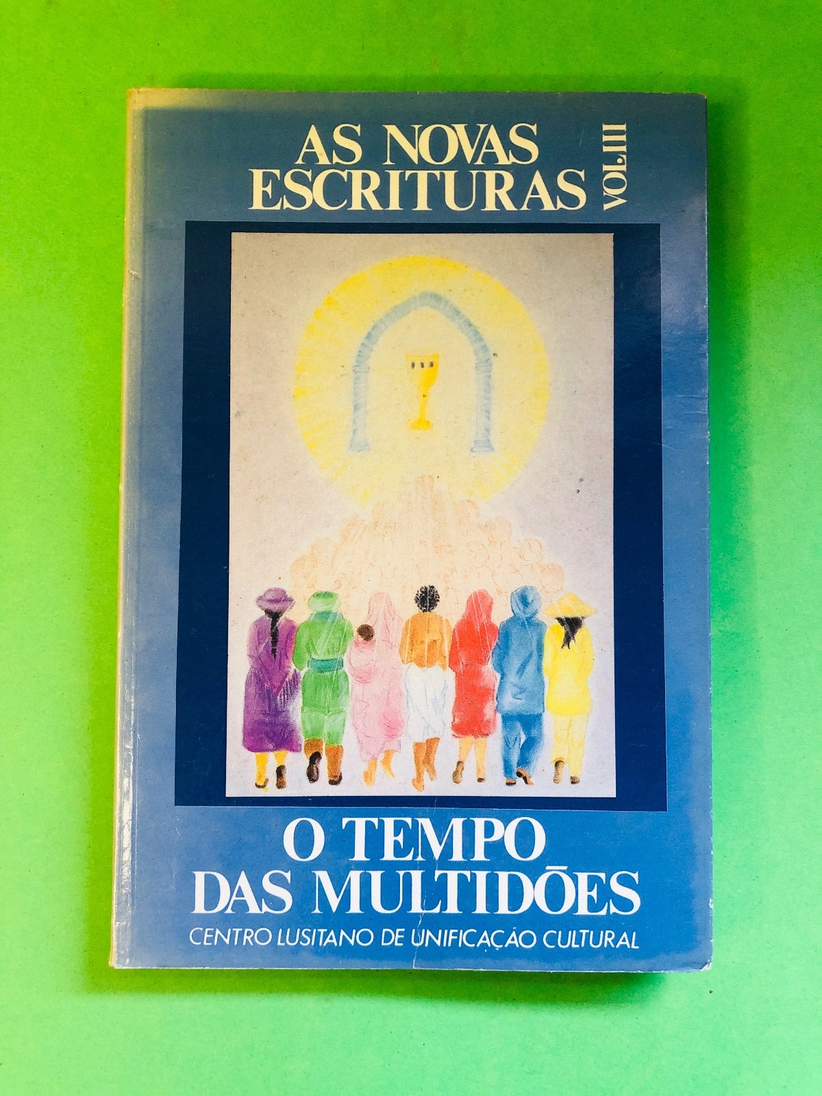 O TEMPO DAS MULTIDÕES