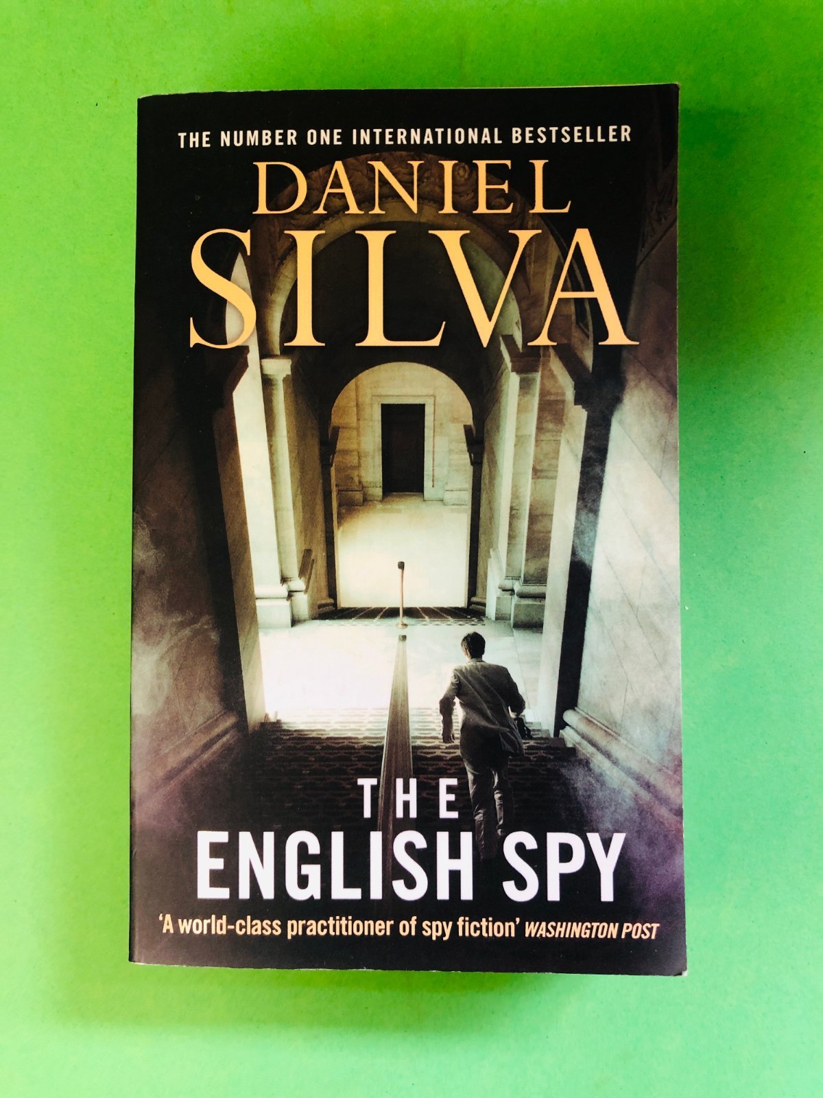 THE ENGLISH SPY - DANIEL SILVA