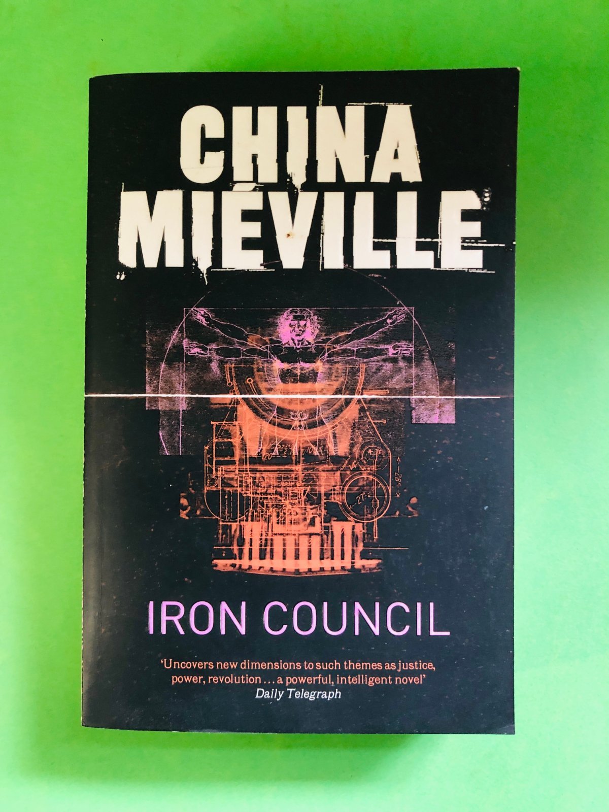 IRON COUNCIL - China Miéville