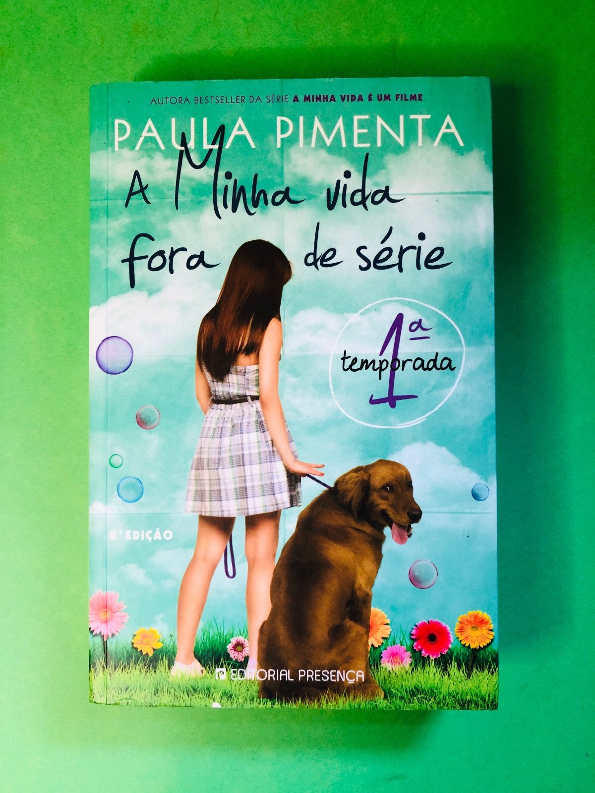 A Minha vida fora de série - Paula Pimenta